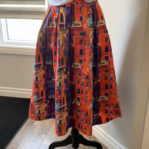 Like New Tristan Apartment skirt with pockets ! - Picture 5 of 5